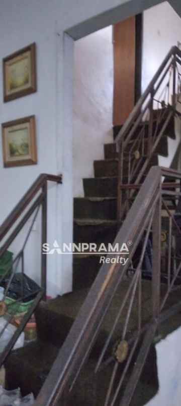 rumah luas shm dalam komplek mega cinere imelin