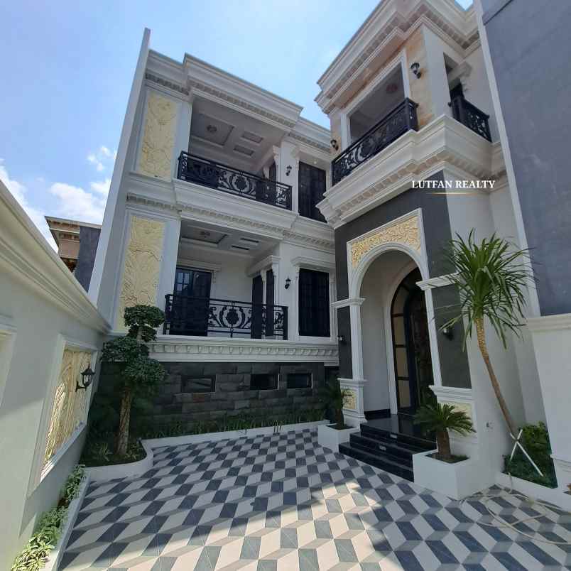 rumah mewah mediterania modern jagakarsa non cluster