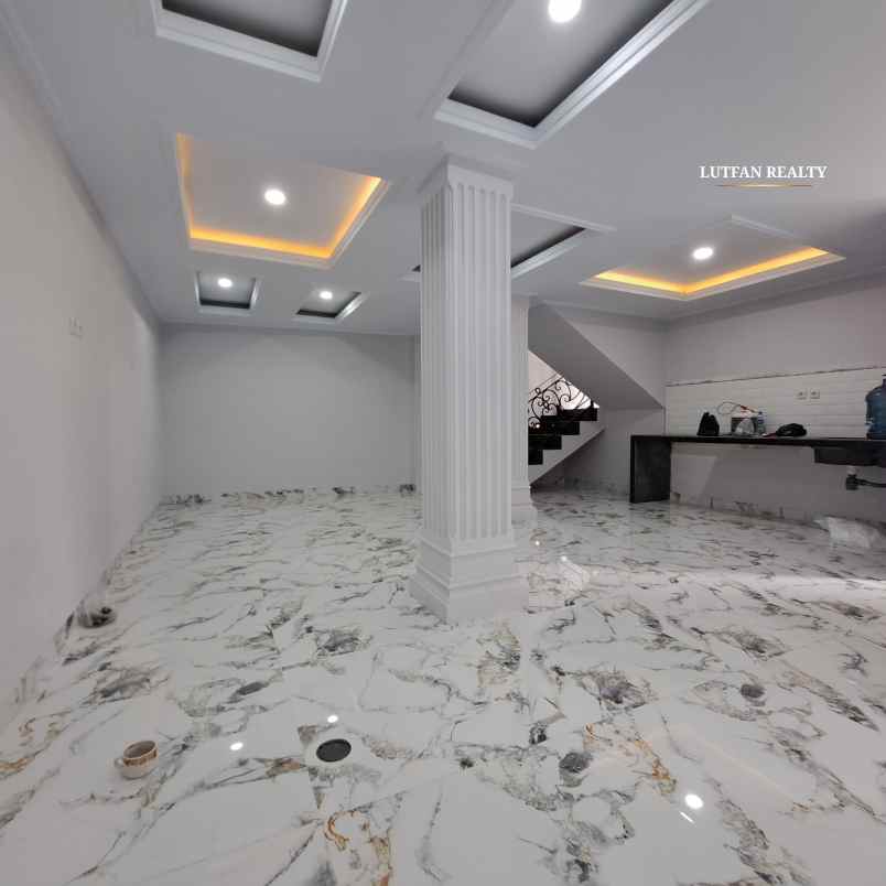 rumah mewah mediterania modern jagakarsa non cluster