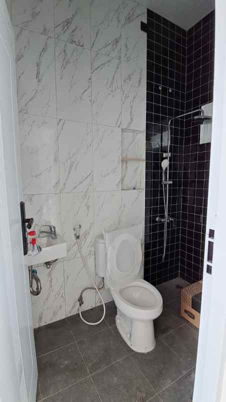 rumah modern dekat uii jalan palagan