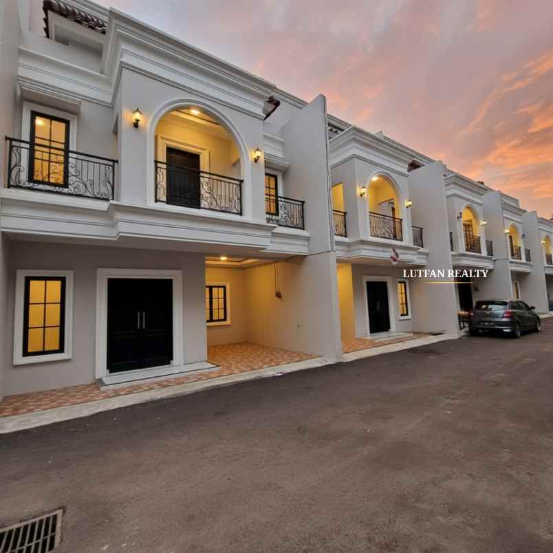 rumah modren minimalia jagakarsa