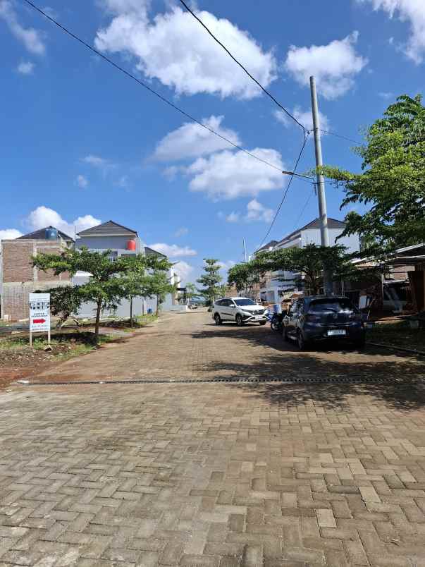 rumah murah dan nyaman siap huni di banyumanik