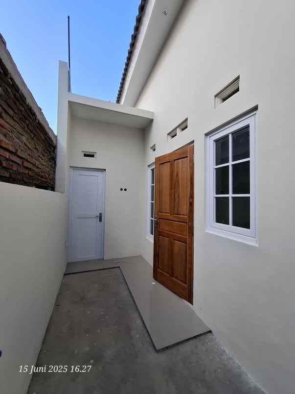 rumah murah dan nyaman siap huni di banyumanik