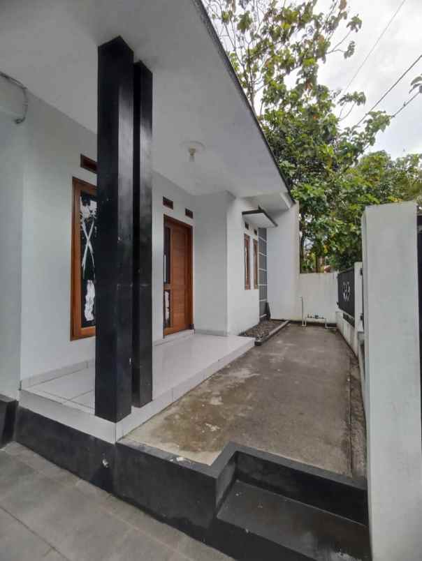 rumah nyaman dekat pasar godean dan rsud godean