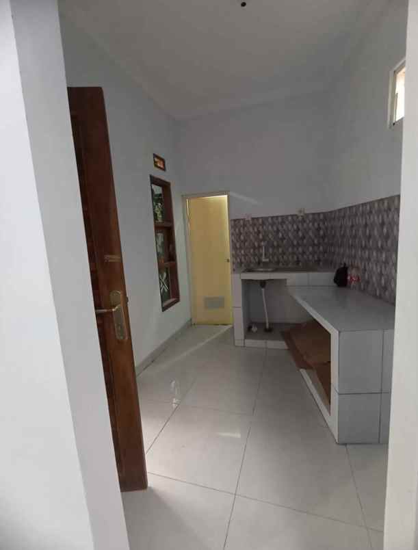 rumah nyaman dekat pasar godean dan rsud godean