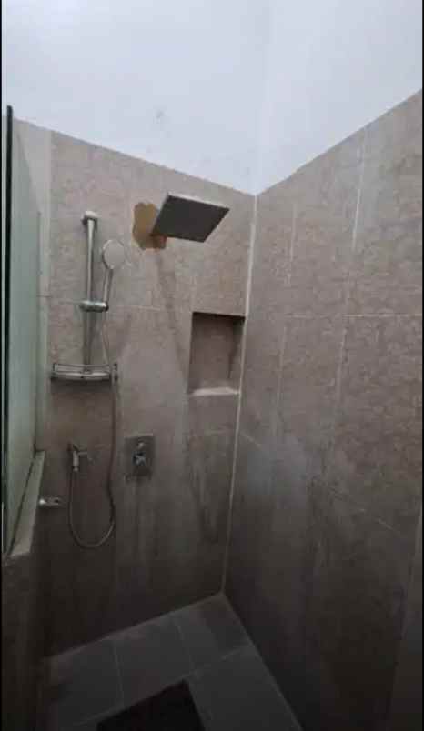 rumah padangsari banyumanik semarang