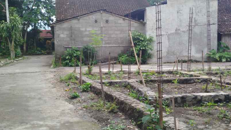 rumah pesan bangun di dekat pamella 7 purwomartani