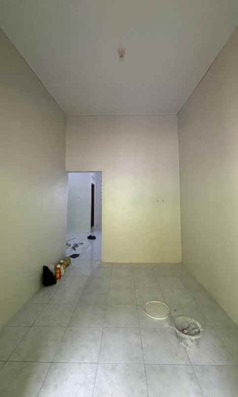 rumah sambiroto tembalang semarang