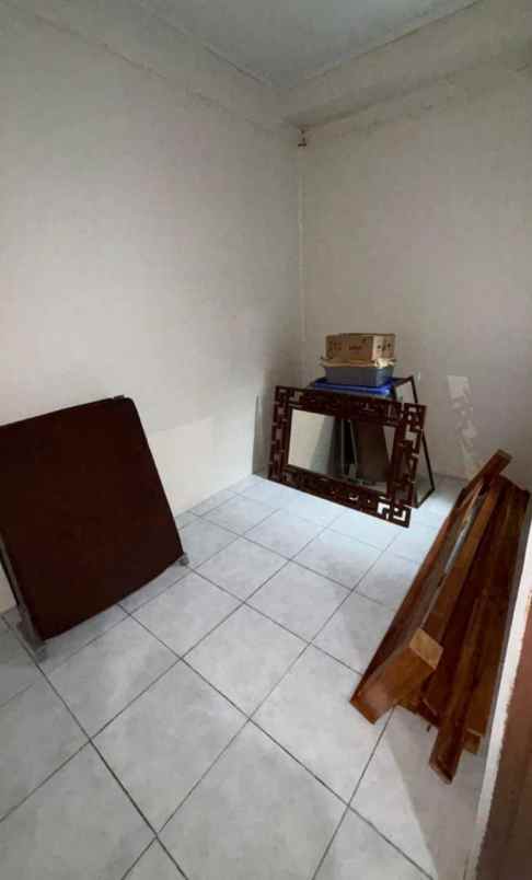 rumah sambiroto tembalang semarang