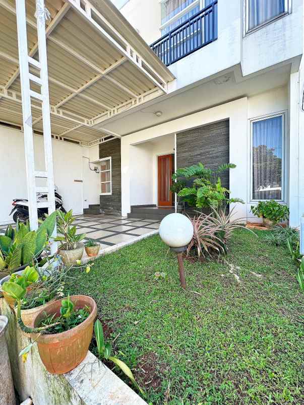 rumah second bonus furniture di jatiasih bekasi