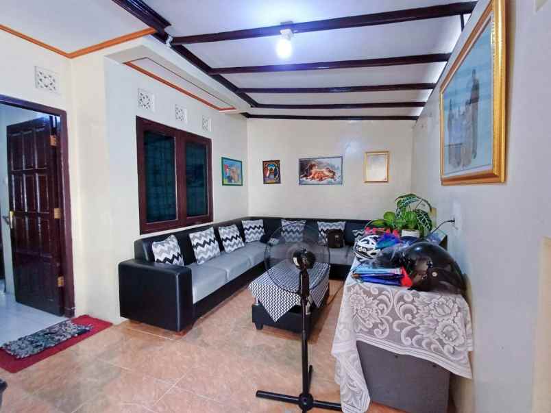 rumah second dijual siap huni danshm di gentan baki