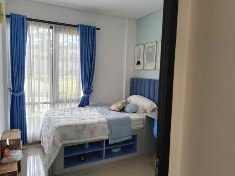 rumah siap huni dekat pintu tol bekasi timur