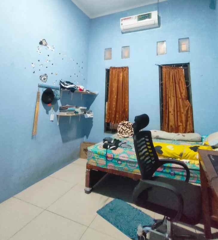 rumah strategis siaphuni banyumanik harga 900 jt an