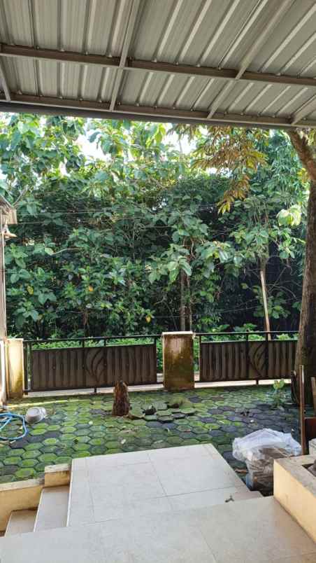 rumah strategis siaphuni banyumanik harga 900 jt an