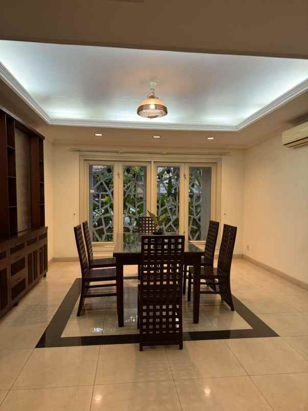 rumah tinggal siap huni lokasi tenang dan strategis