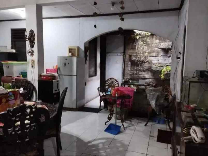 rumah tua jual bu di komplek bpkp jakarta pusat