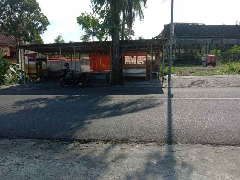 tanah jl utama palagan km14