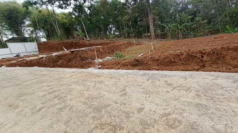 tanah kavling siap bangun shm ready dekat jalan raya