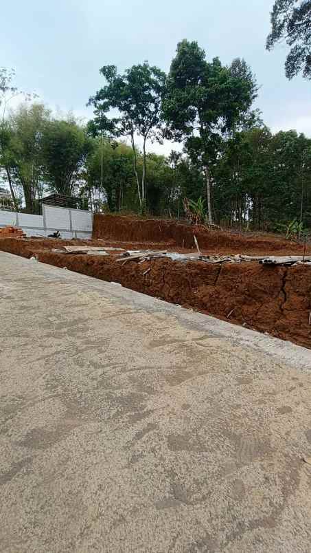 tanah kavling siap bangun shm ready dekat jalan raya