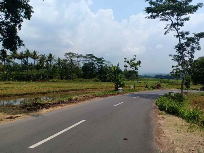 tanah mojogedang karanganyar