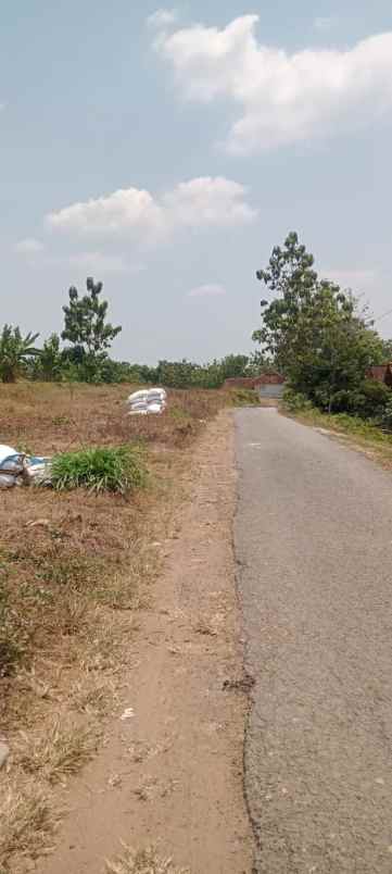 tanah pedesaan untuk hunian dan usaha