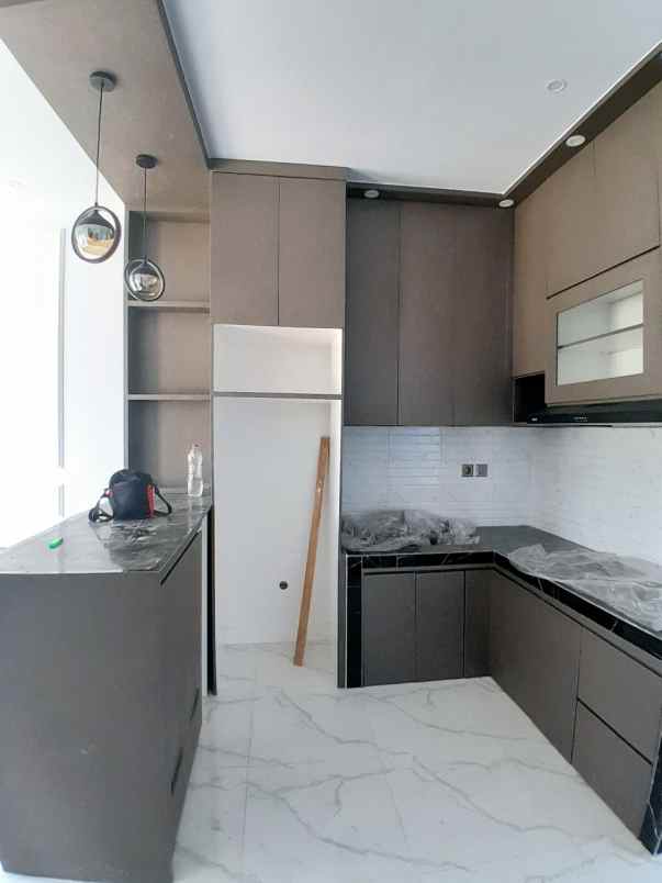 white house type premier 6