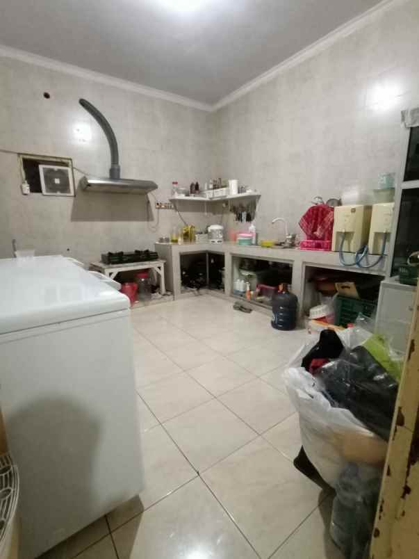 babatan pantai 2 lantai siap huni hook bangunan kokoh