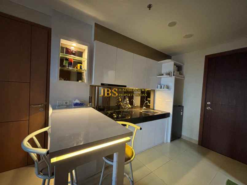 dijual apartemen apartemen the reiz condo