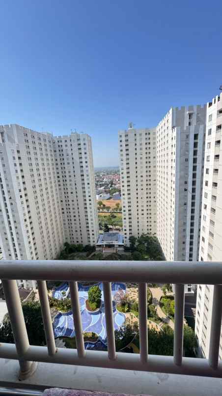 dijual apartemen educity stanford