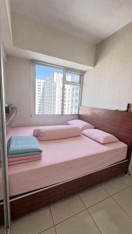 dijual apartemen educity stanford