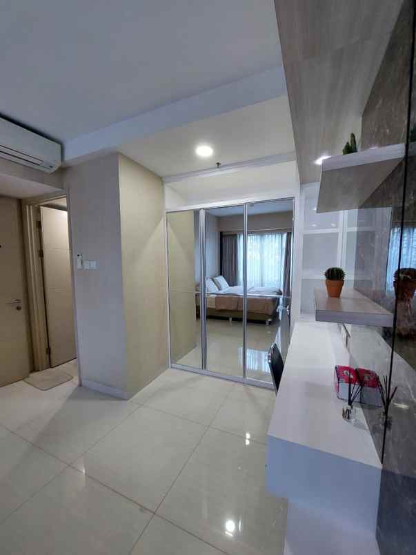 dijual apartemen la riz mansion