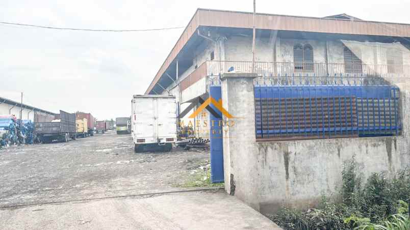 dijual gudang daerah mabar jalan kayu putih medan deli