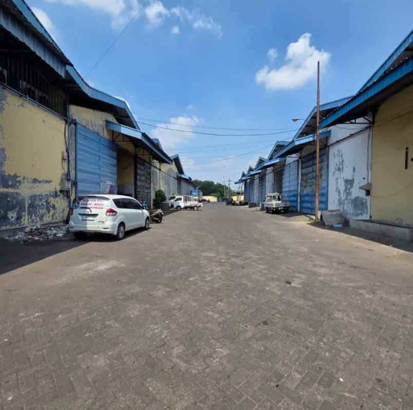 dijual gudang di margomulyo jaya