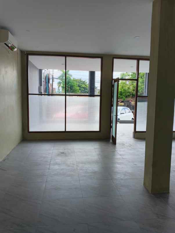 dijual hotel jalan pulau morotai