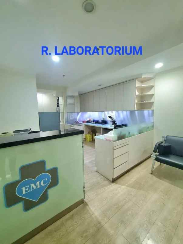 dijual klinik siap operasi di epiwalk 600m 2 lantai