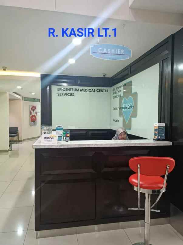 dijual klinik siap operasi di epiwalk 600m 2 lantai