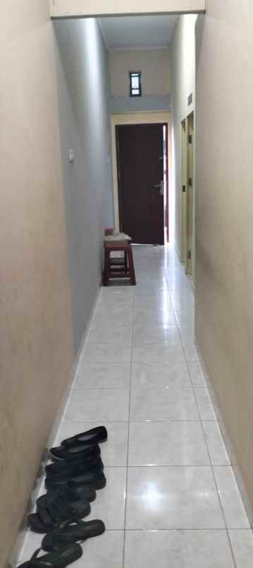 dijual kos putri jl garuda sakti km 1 pekanbaru