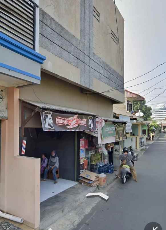 dijual kost kampung utan ciputat