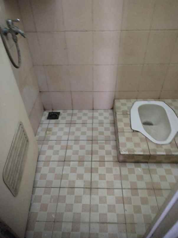 dijual kost poncol