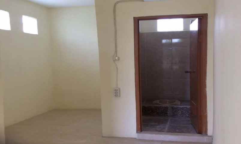 dijual kost poncol