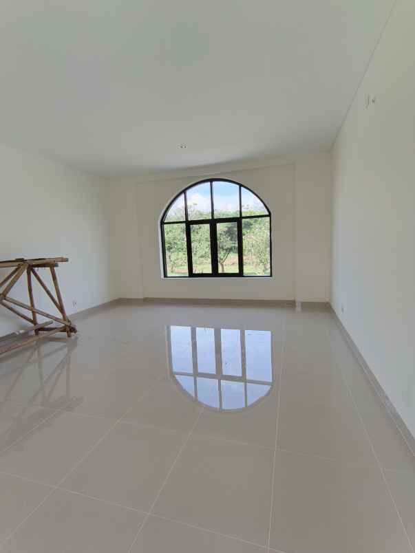 dijual ruko gudang kantor bsb boulevard