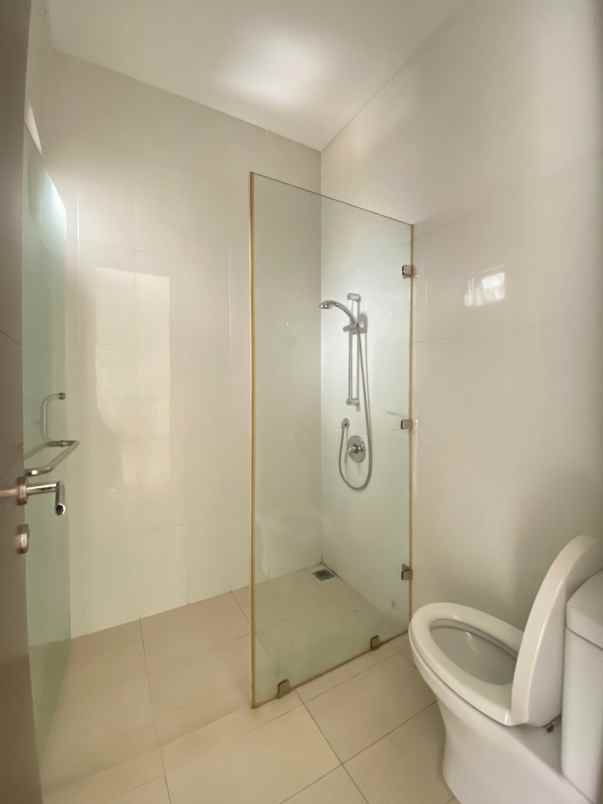 dijual ruko gudang kantor cluster palm spring jgc