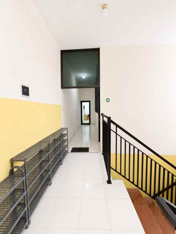 dijual ruko gudang kantor jalan delta sari