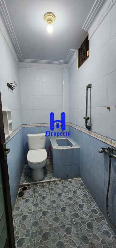 dijual ruko gudang kantor jalan sisingamangaraja