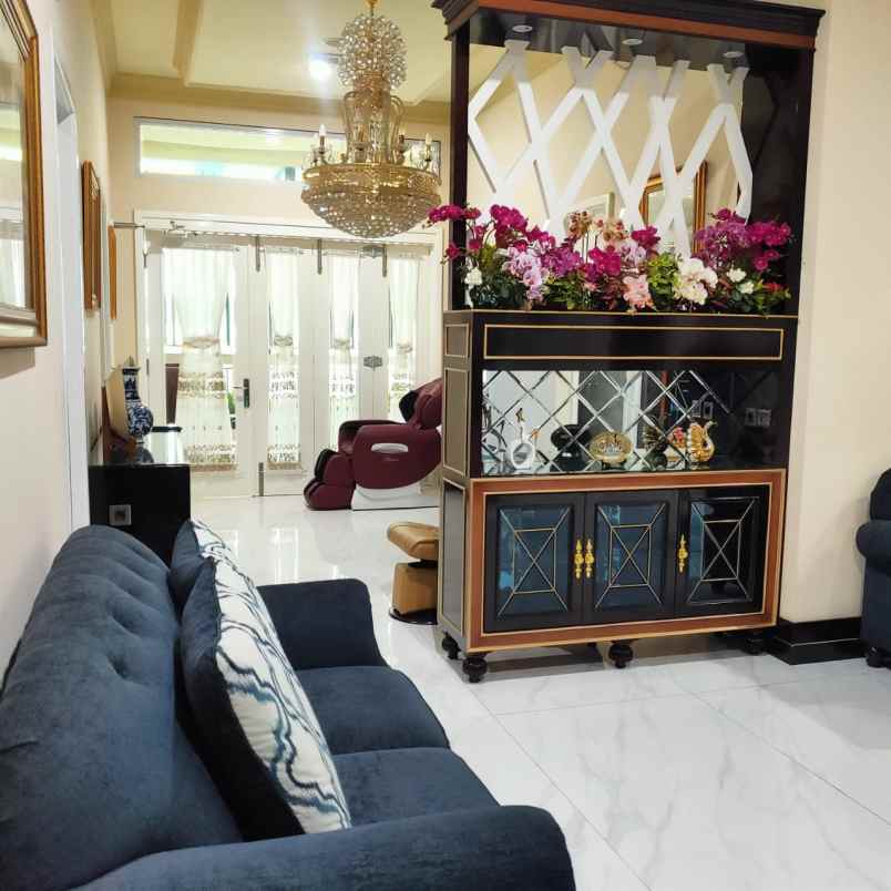 dijual ruko gudang kantor kebayoran baru melawai