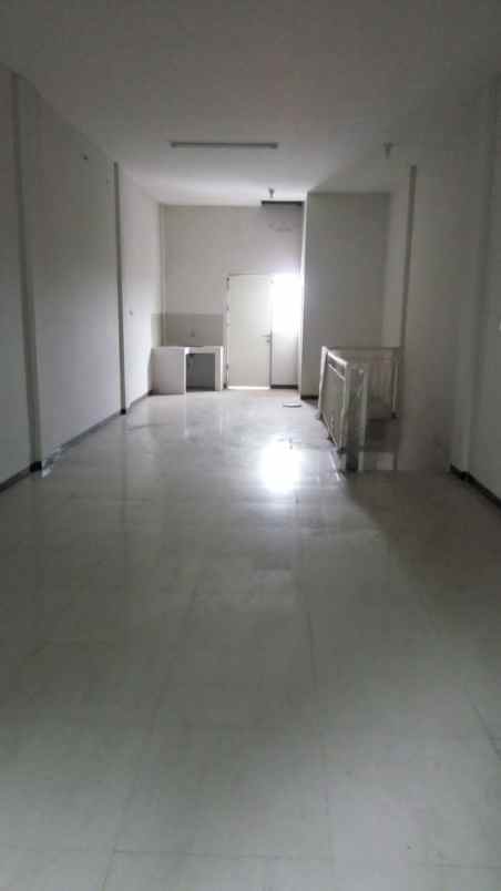dijual ruko gudang kantor kebonsari