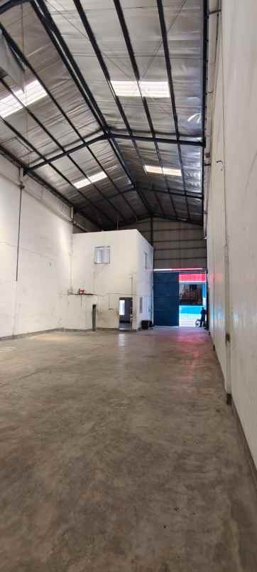 dijual ruko gudang kantor nambangan