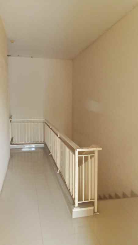 dijual ruko gudang kantor rungkut asri tengah