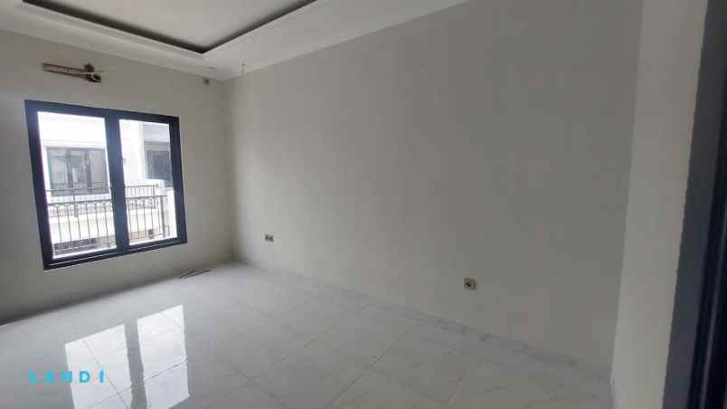 dijual rumah azimah mansion ii