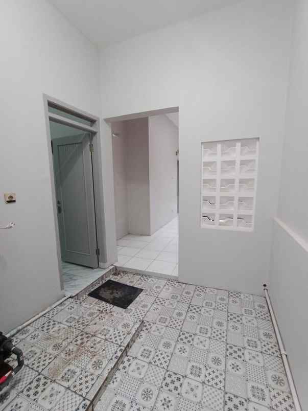 dijual rumah baru renovasi siap huni di permata cimahi